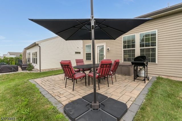 29 Bressler Road, Raritan Twp., NJ 08822