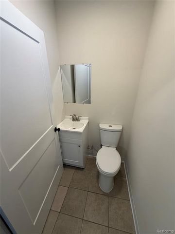 26310 W 7 Mile Road, Redford, MI 48240