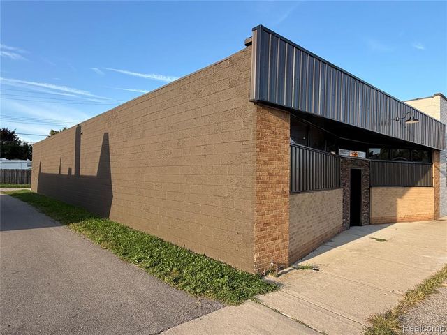 26310 W 7 Mile Road, Redford, MI 48240