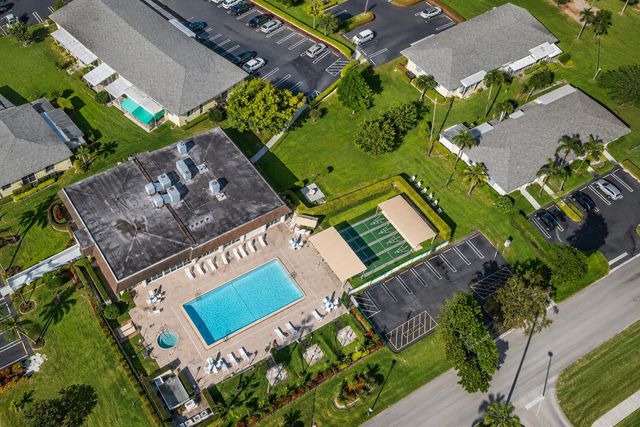 1101 Cactus Terrace 203, Delray Beach, FL 33445