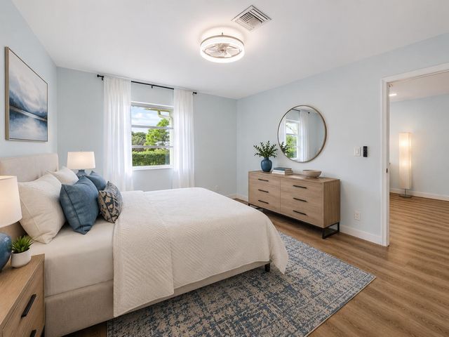 1101 Cactus Terrace 203, Delray Beach, FL 33445