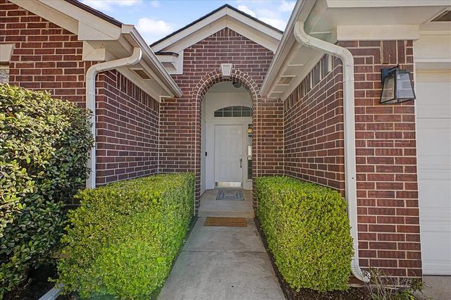 117 Mountain Oaks Drive, Norman, OK 73071