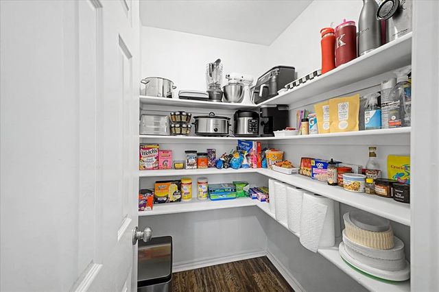 117 Mountain Oaks Drive, Norman, OK 73071