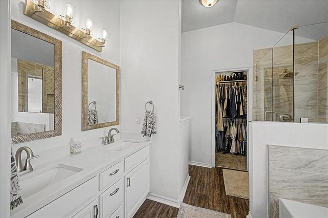 117 Mountain Oaks Drive, Norman, OK 73071