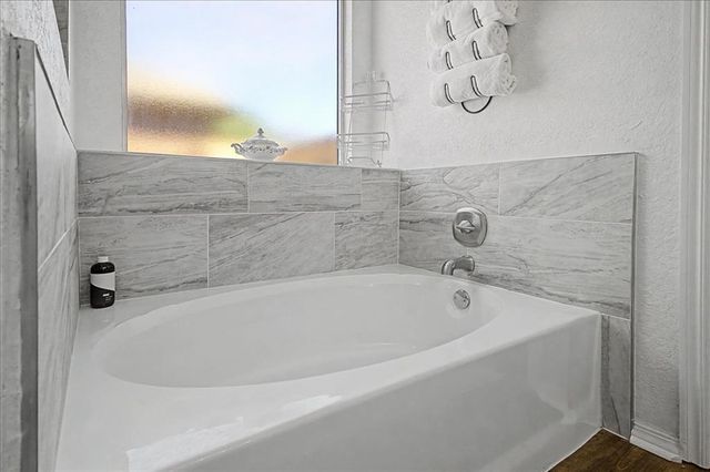 117 Mountain Oaks Drive, Norman, OK 73071