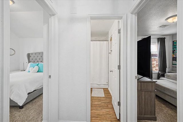 117 Mountain Oaks Drive, Norman, OK 73071