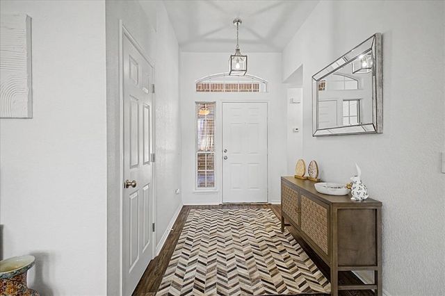 117 Mountain Oaks Drive, Norman, OK 73071