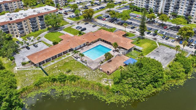 4174 Inverrary Drive 513, Lauderhill, FL 33319