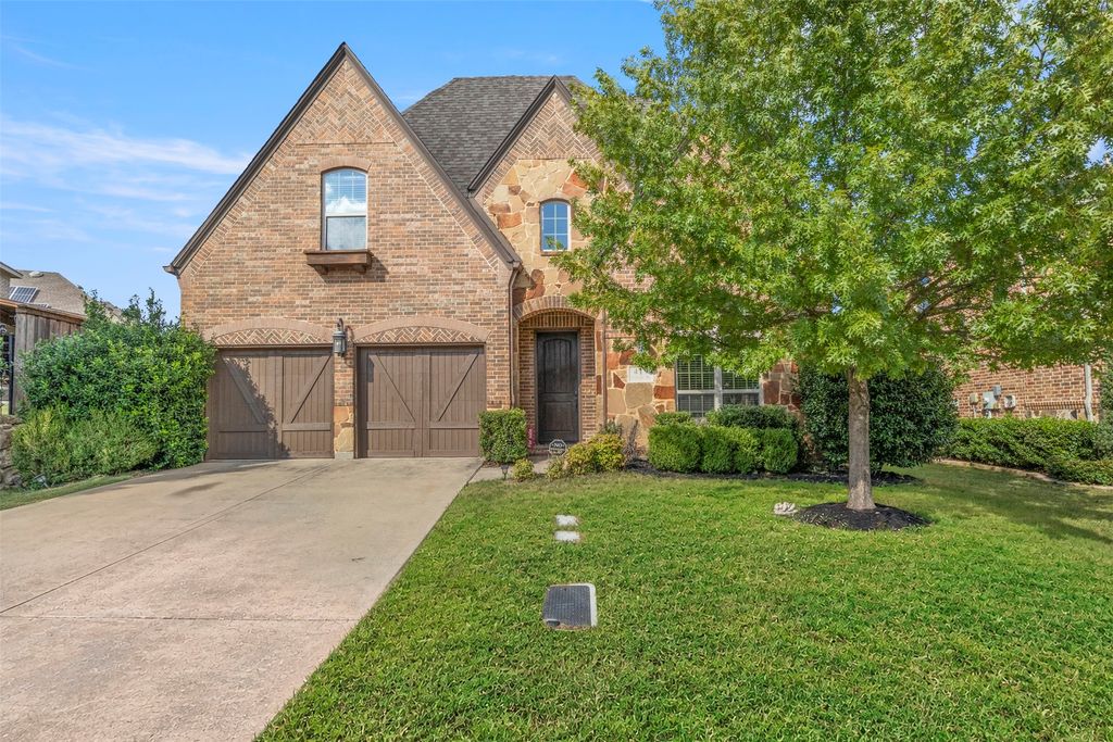 419 Paluxy Drive, Irving, TX 75039 — exterior