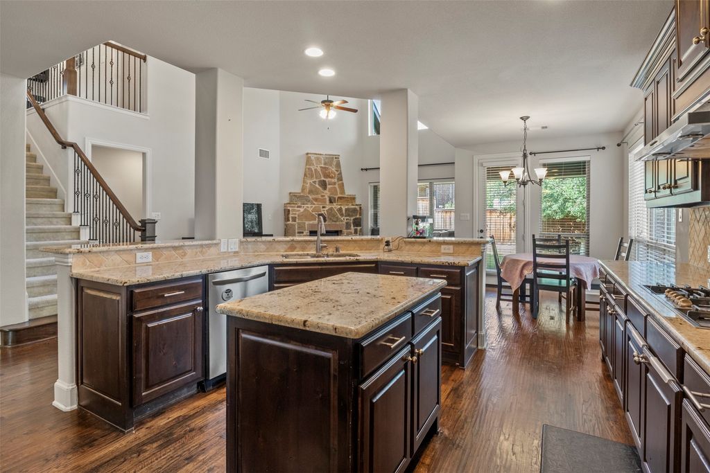419 Paluxy Drive, Irving, TX 75039 — photo 5