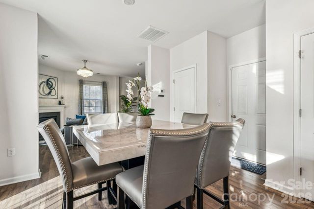 2106 Prospect Creek, Charlotte, NC 28227