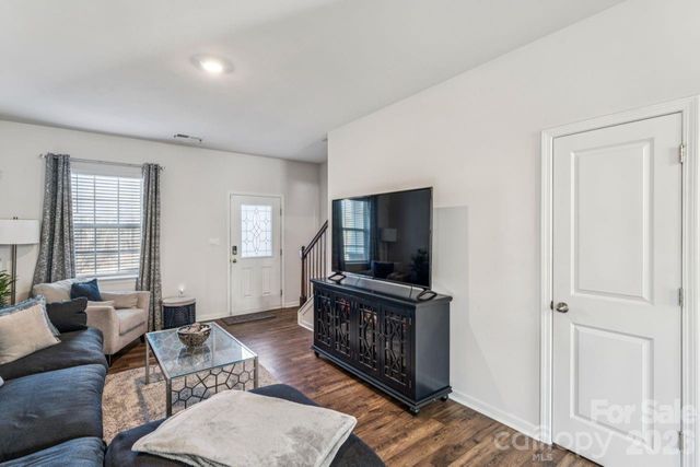 2106 Prospect Creek, Charlotte, NC 28227