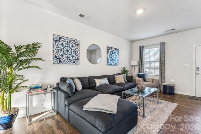 2106 Prospect Creek, Charlotte, NC 28227