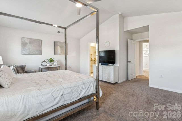 2106 Prospect Creek, Charlotte, NC 28227