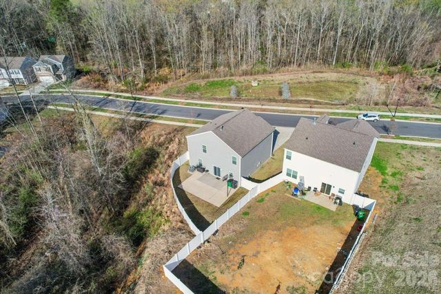 2106 Prospect Creek, Charlotte, NC 28227