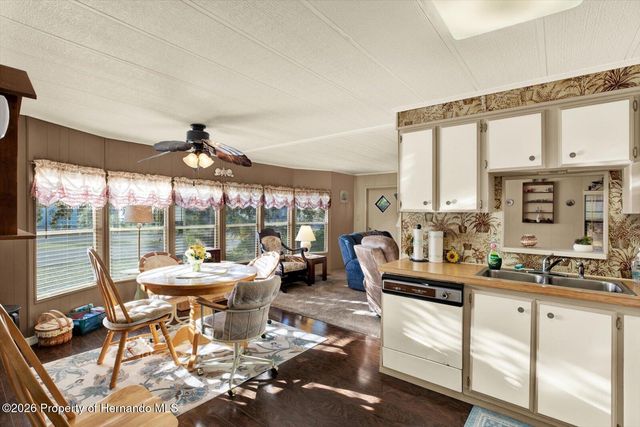 14294 Brookridge Boulevard, Brooksville, FL 34613