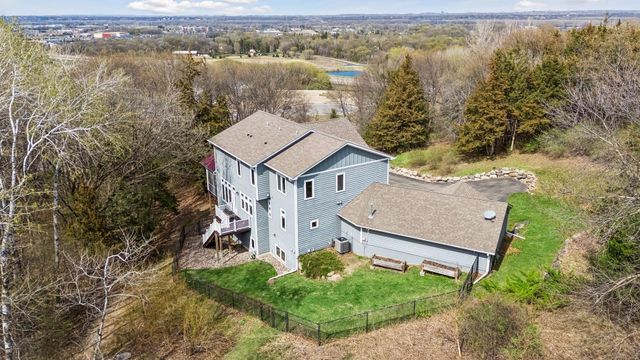 8700 Eagle Creek Boulevard, Shakopee, MN 55379