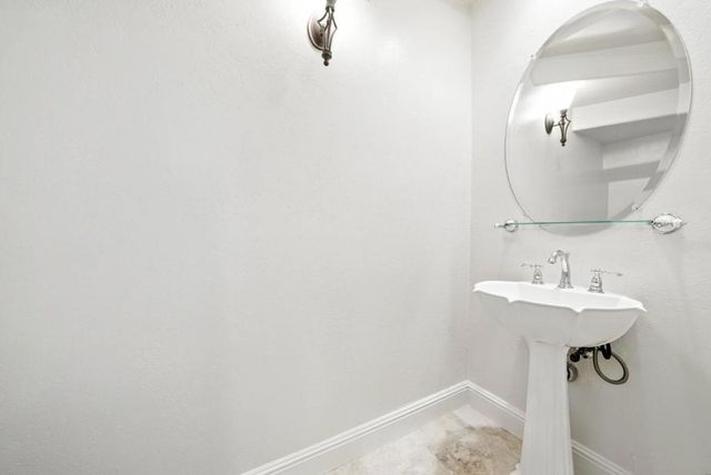 484 Gabilan Street, Los Altos, CA 94022