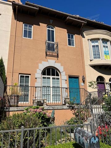 484 Gabilan Street, Los Altos, CA 94022