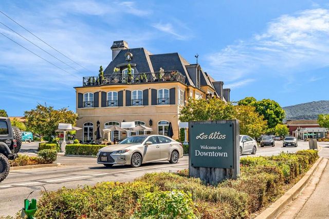 484 Gabilan Street, Los Altos, CA 94022