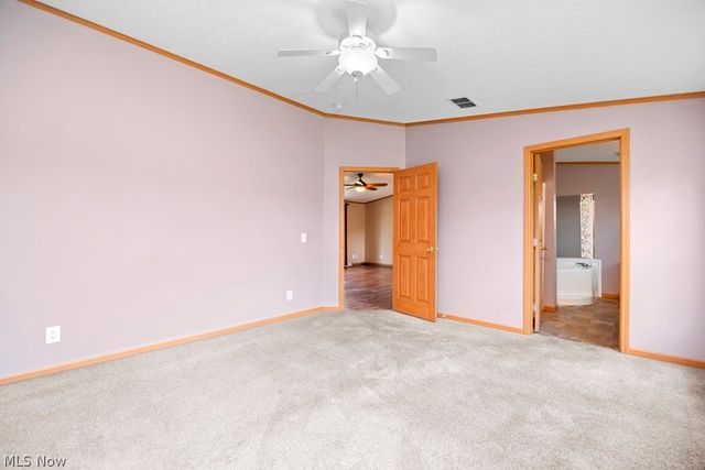 18741 West Road, Wellington, OH 44090
