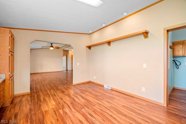 18741 West Road, Wellington, OH 44090