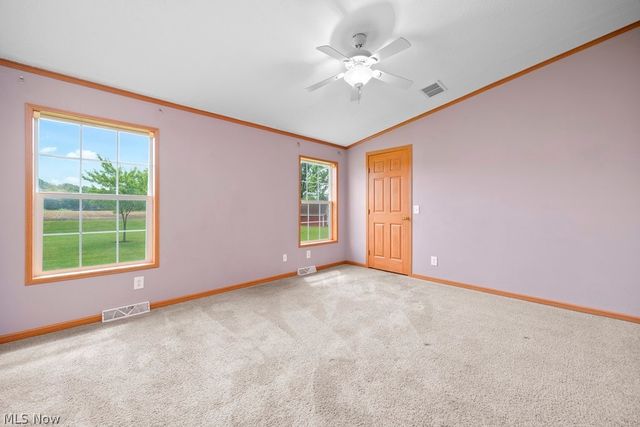 18741 West Road, Wellington, OH 44090