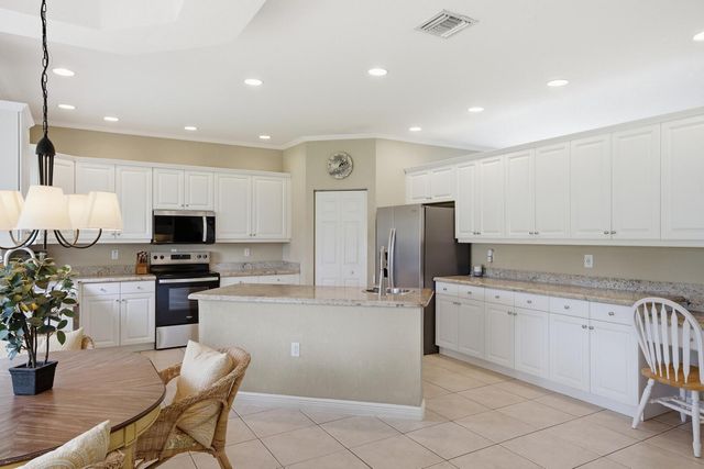 2462 Westmont Place, Royal Palm Beach, FL 33411