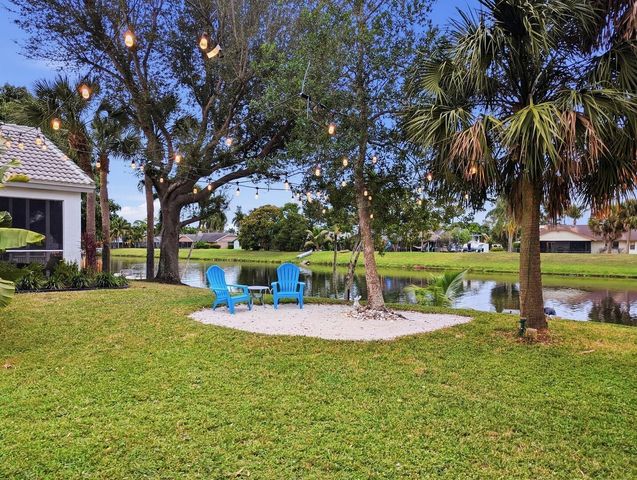 2462 Westmont Place, Royal Palm Beach, FL 33411