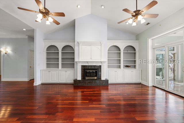 370 Fripp Point Rd, St Helena Island, SC 29920