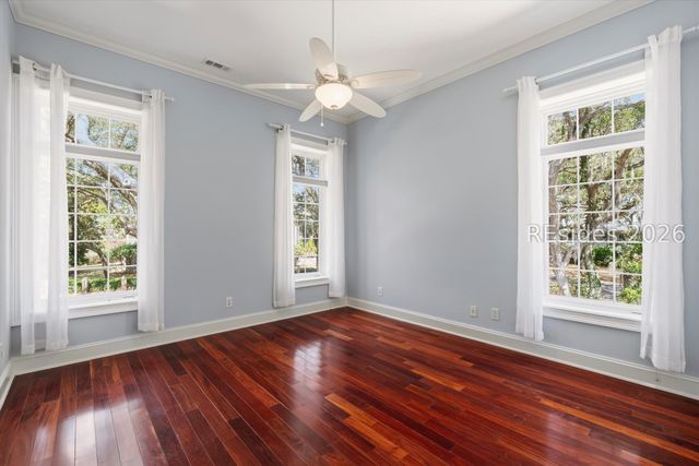 370 Fripp Point Rd, St Helena Island, SC 29920