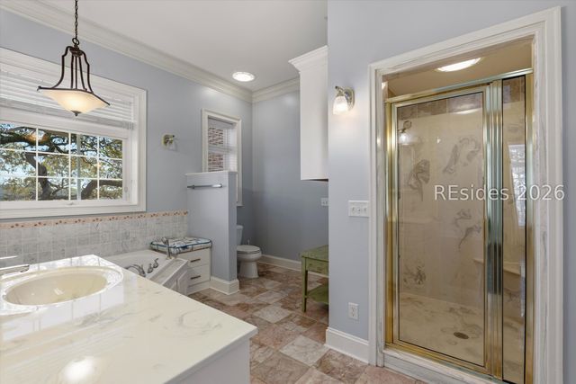 370 Fripp Point Rd, St Helena Island, SC 29920