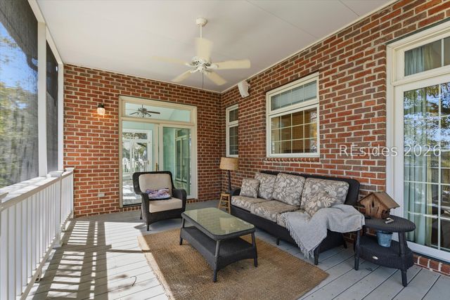 370 Fripp Point Rd, St Helena Island, SC 29920