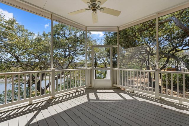 370 Fripp Point Rd, St Helena Island, SC 29920