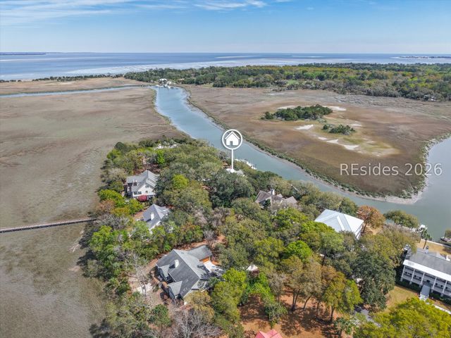 370 Fripp Point Rd, St Helena Island, SC 29920