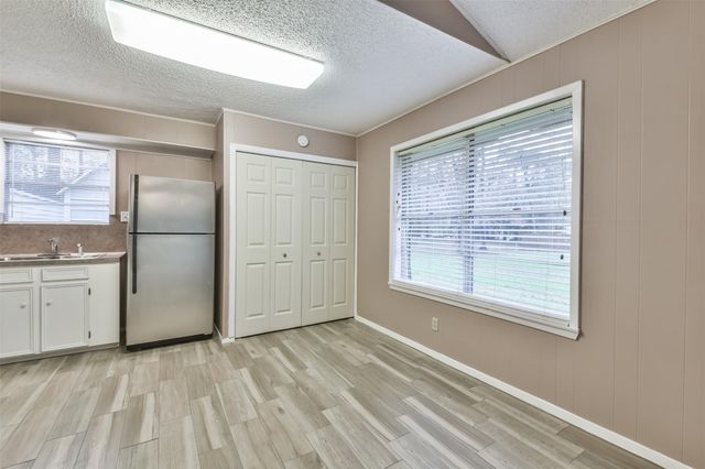 23807 Red Oak Drive, Spring, TX 77389
