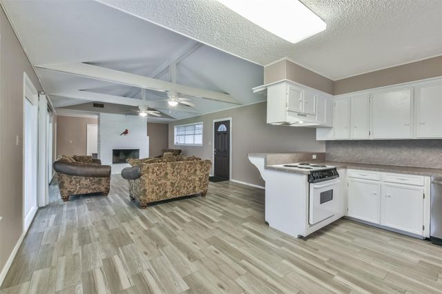 23807 Red Oak Drive, Spring, TX 77389