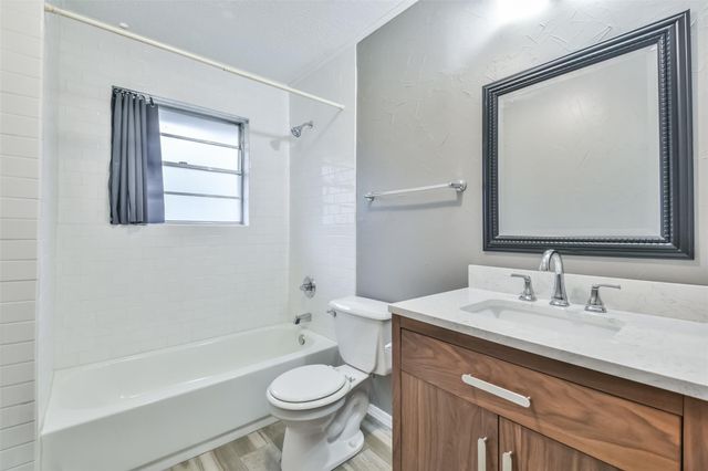 23807 Red Oak Drive, Spring, TX 77389