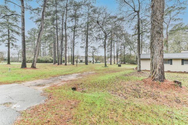 23807 Red Oak Drive, Spring, TX 77389