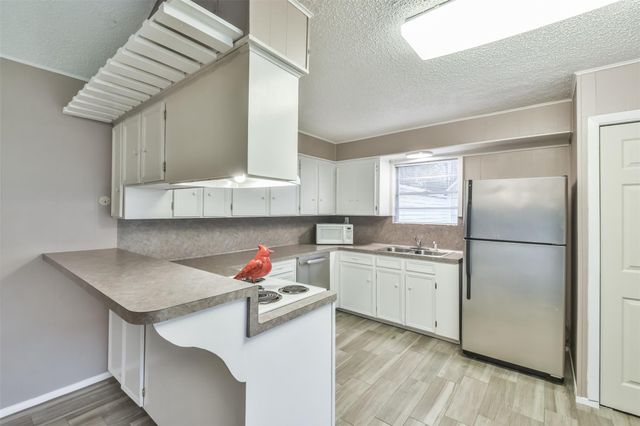 23807 Red Oak Drive, Spring, TX 77389