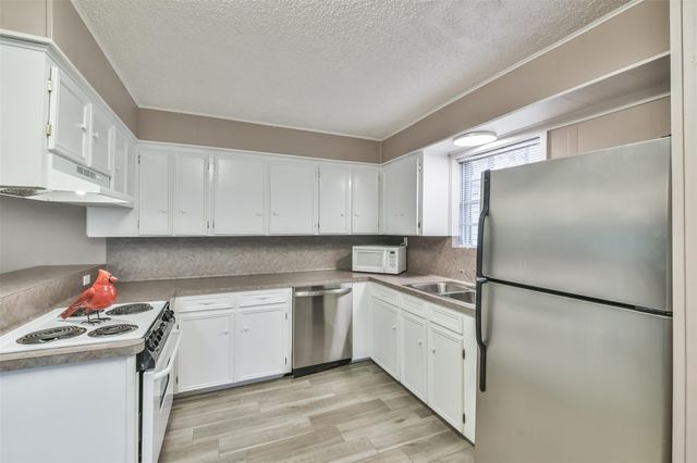 23807 Red Oak Drive, Spring, TX 77389