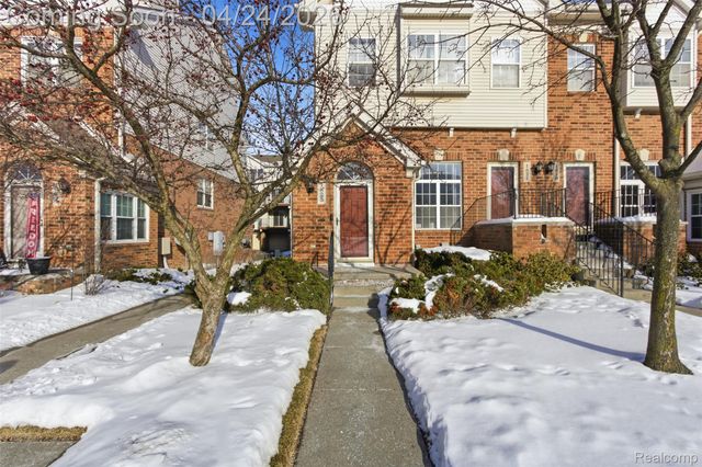 1825 Campau Farms Circle Circle, Detroit, MI 48207