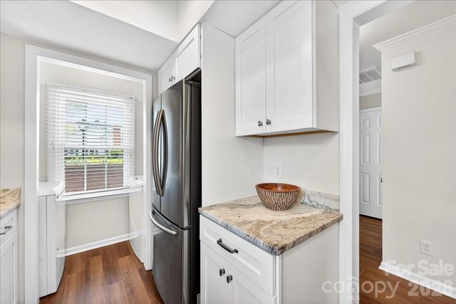 9227 N Vicksburg Park Court, Charlotte, NC 28210