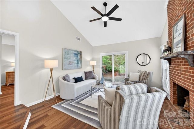 9227 N Vicksburg Park Court, Charlotte, NC 28210