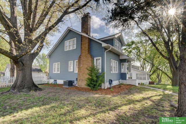 5540 Hickory Street, Omaha, NE 68106