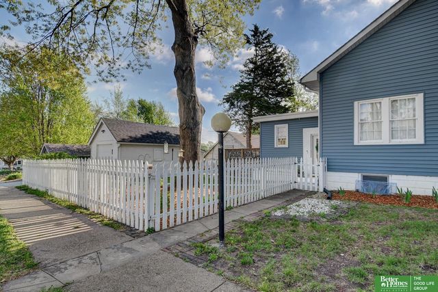 5540 Hickory Street, Omaha, NE 68106