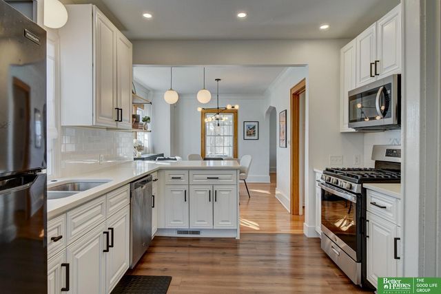 5540 Hickory Street, Omaha, NE 68106