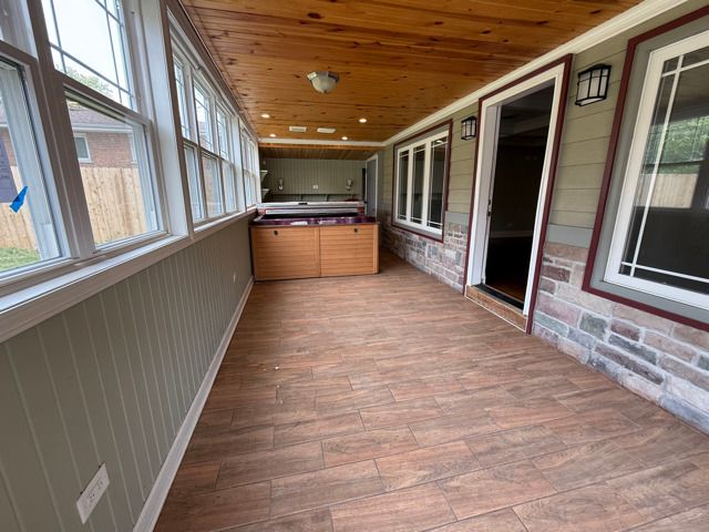 2705 W 98th Street, Evergreen Park, IL 60805