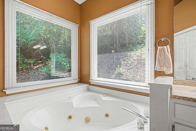 105 Holly Ridge Road, Stockbridge, GA 30281