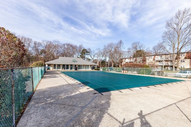 180 Main St D80, Bridgewater, MA 02324